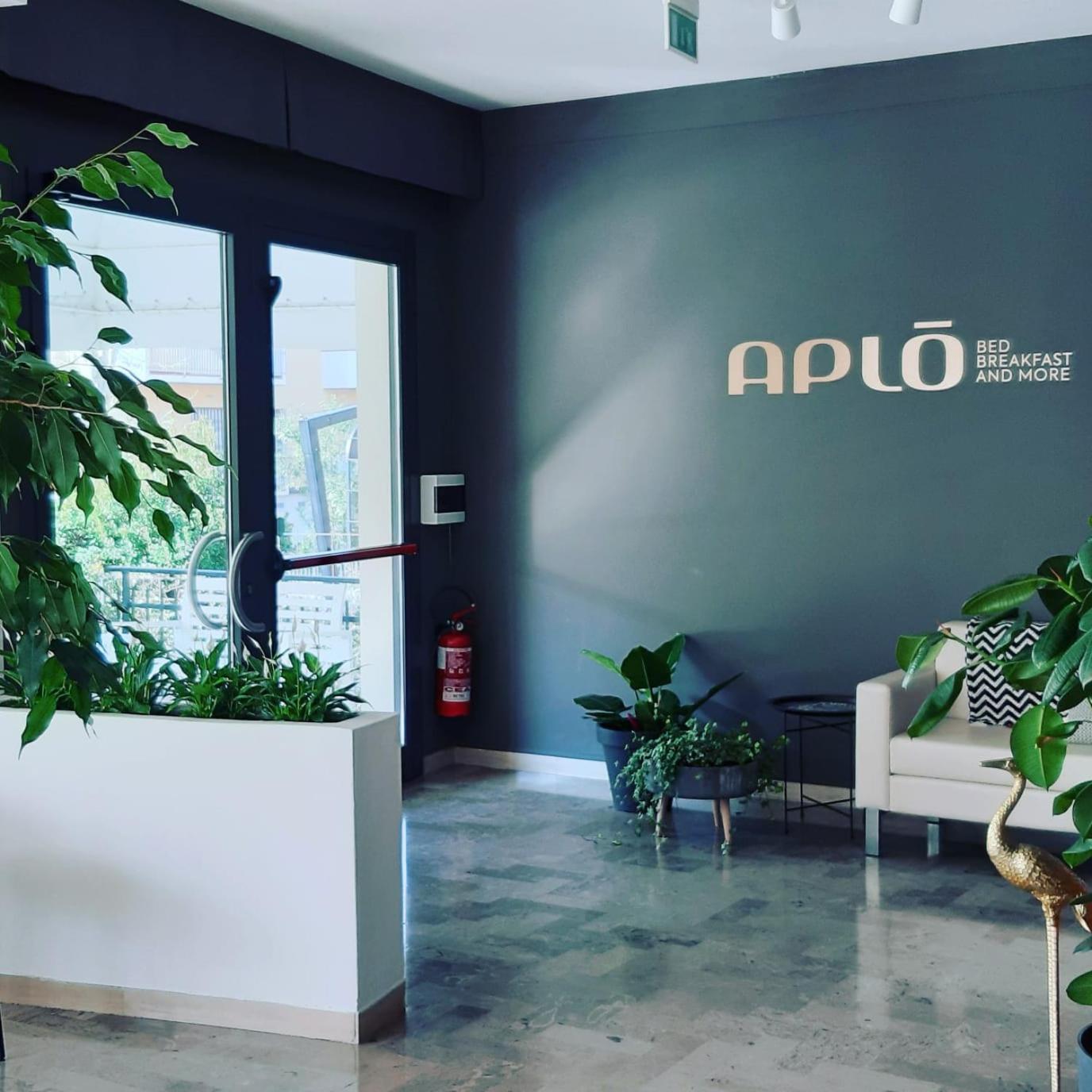 Hotel Aplo - Breakfast Experience 切尔维亚 外观 照片